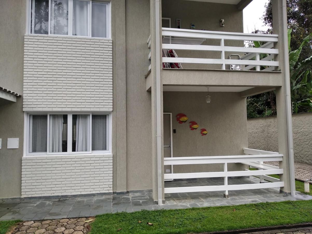 Terreo Em Maranduba Com Ar Condicionado Apartamento